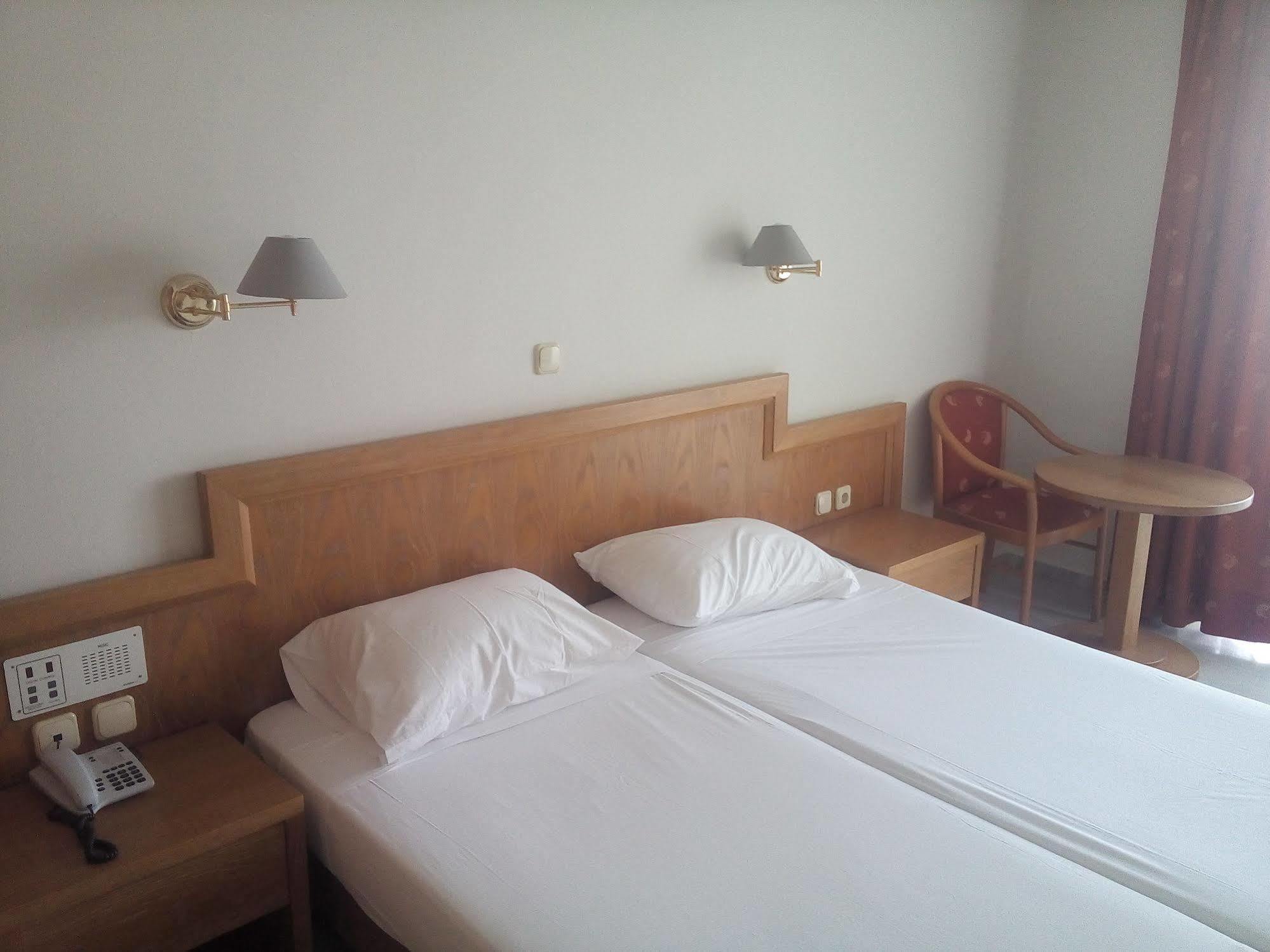 Anita Beach Hotel- Adults Only Rethymno Exterior foto