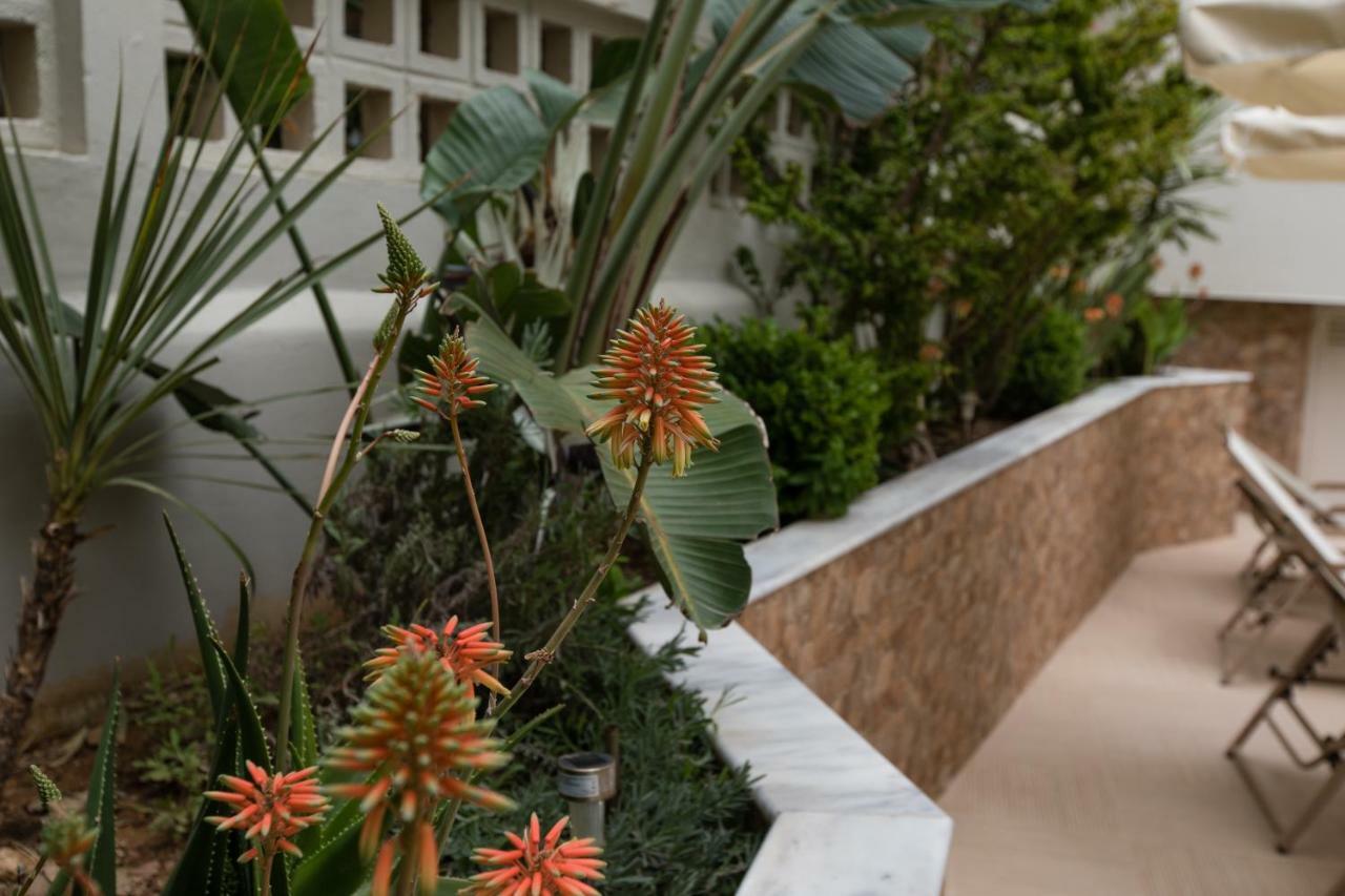 Anita Beach Hotel- Adults Only Rethymno Exterior foto